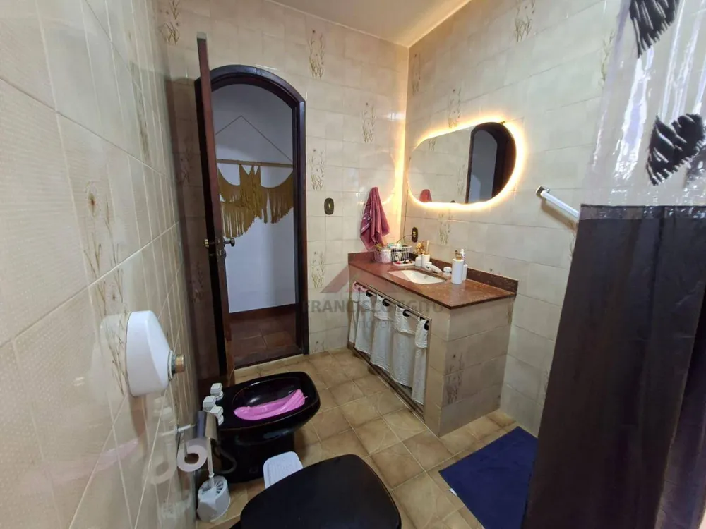 Casa, 3 quartos, 229 m² - Foto 7