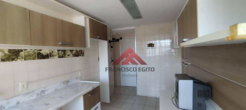 Apartamento à venda com 2 quartos, 90m² - Foto 3
