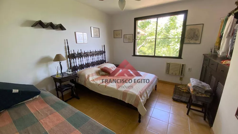 Casa, 4 quartos, 250 m² - Foto 11