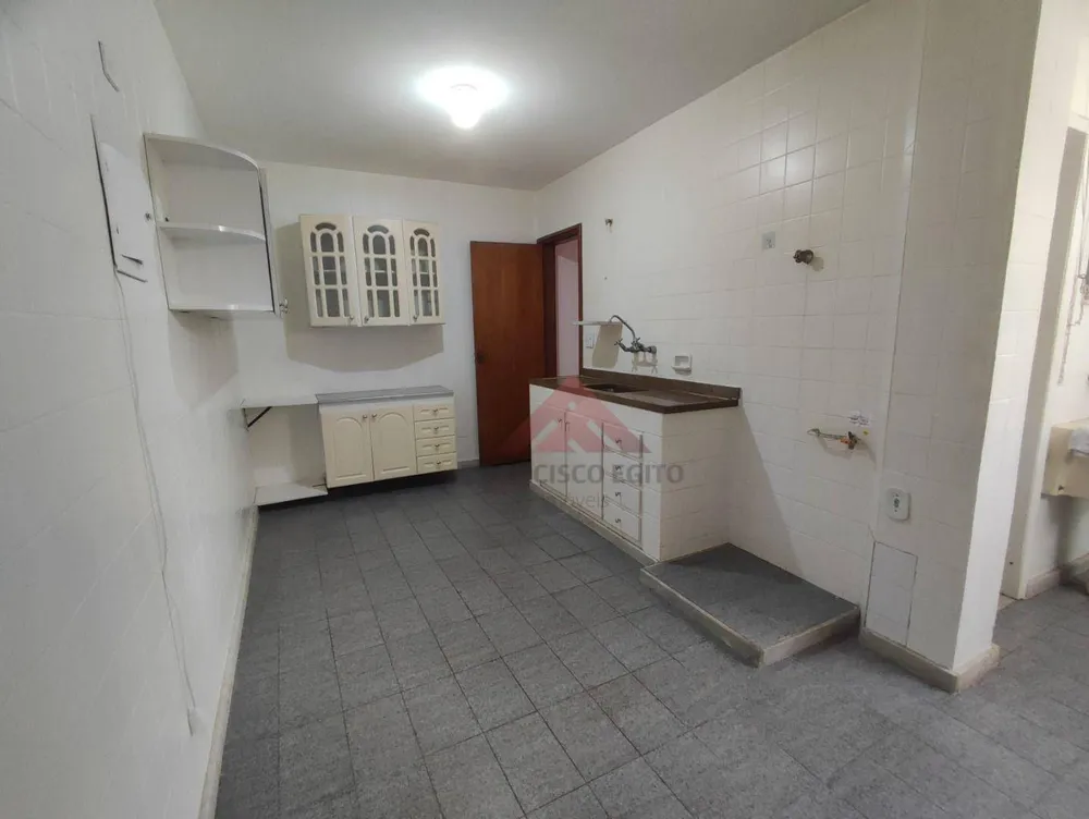 Apartamento, 3 quartos, 130 m² - Foto 10