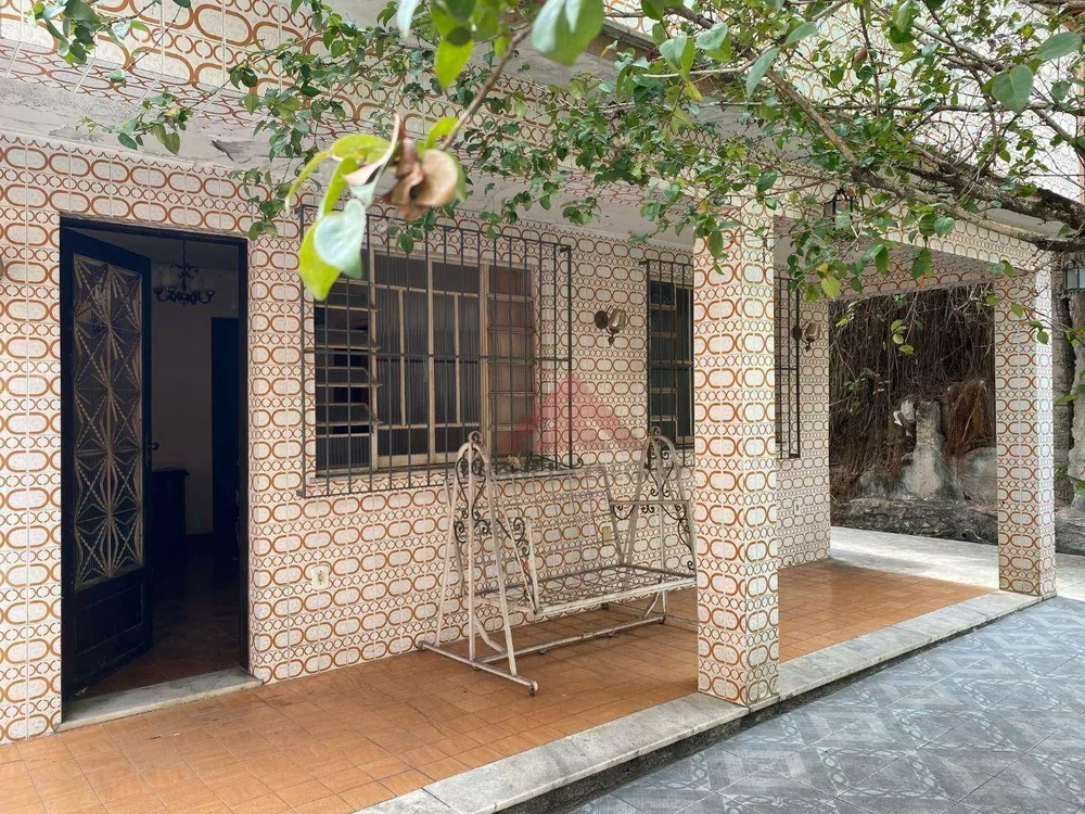 Casa, 3 quartos, 310 m² - Foto 3