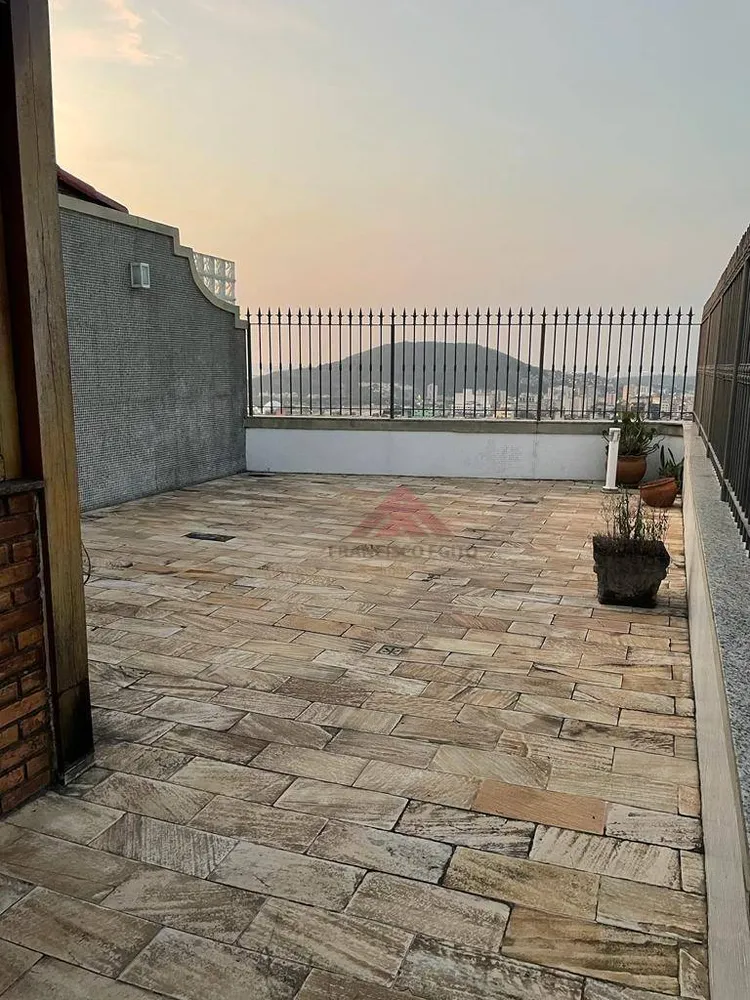 Cobertura, 3 quartos, 160 m² - Foto 3