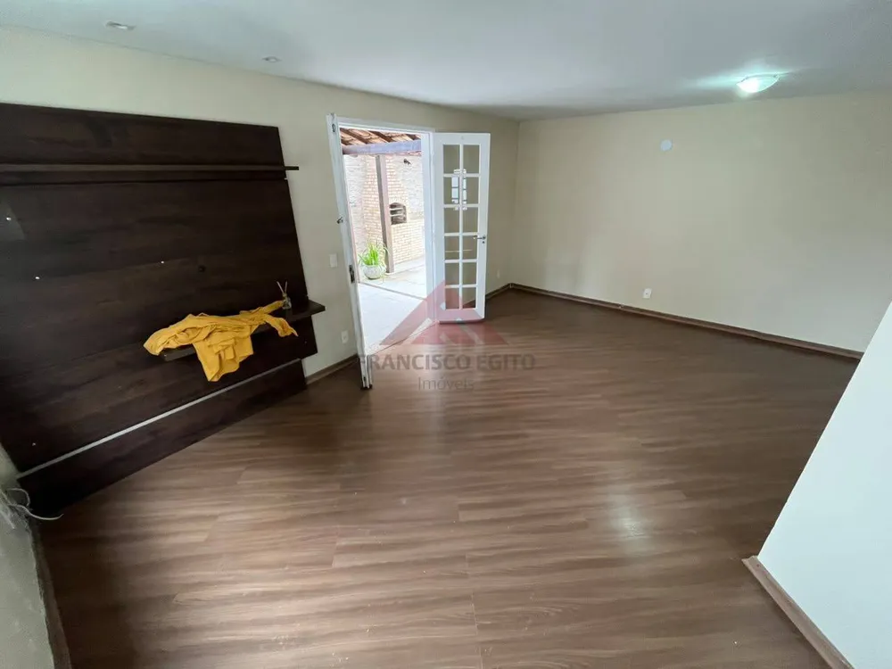 Casa, 3 quartos, 140 m² - Foto 3