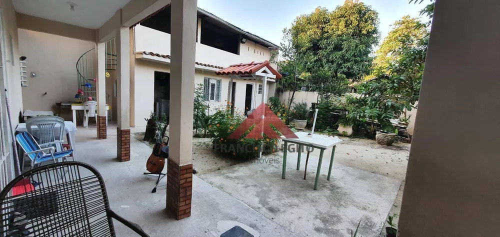 Casa, 6 quartos, 327 m² - Foto 3