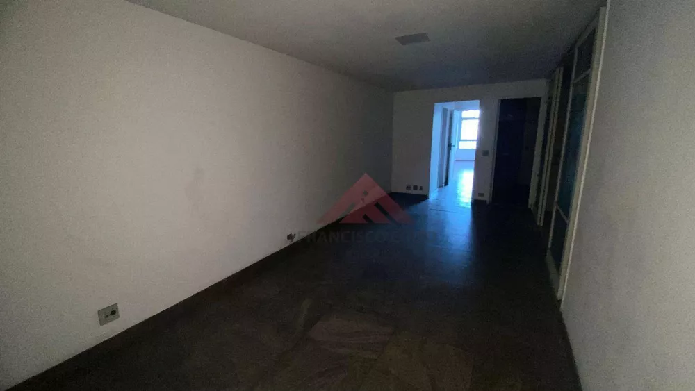Apartamento, 3 quartos, 242 m² - Foto 5