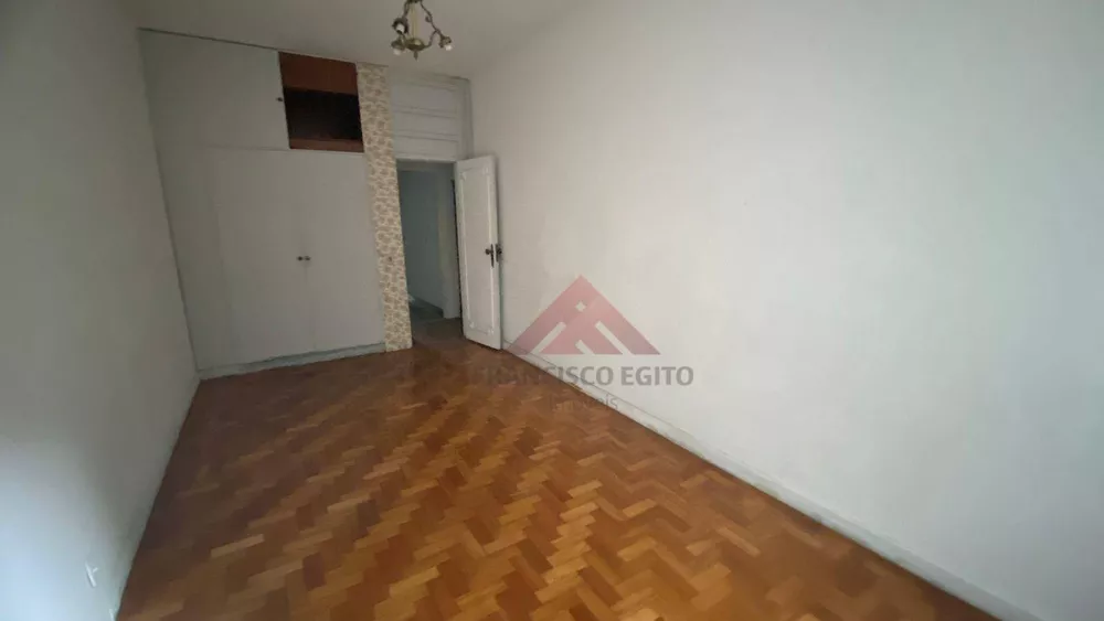 Apartamento, 3 quartos, 242 m² - Foto 2