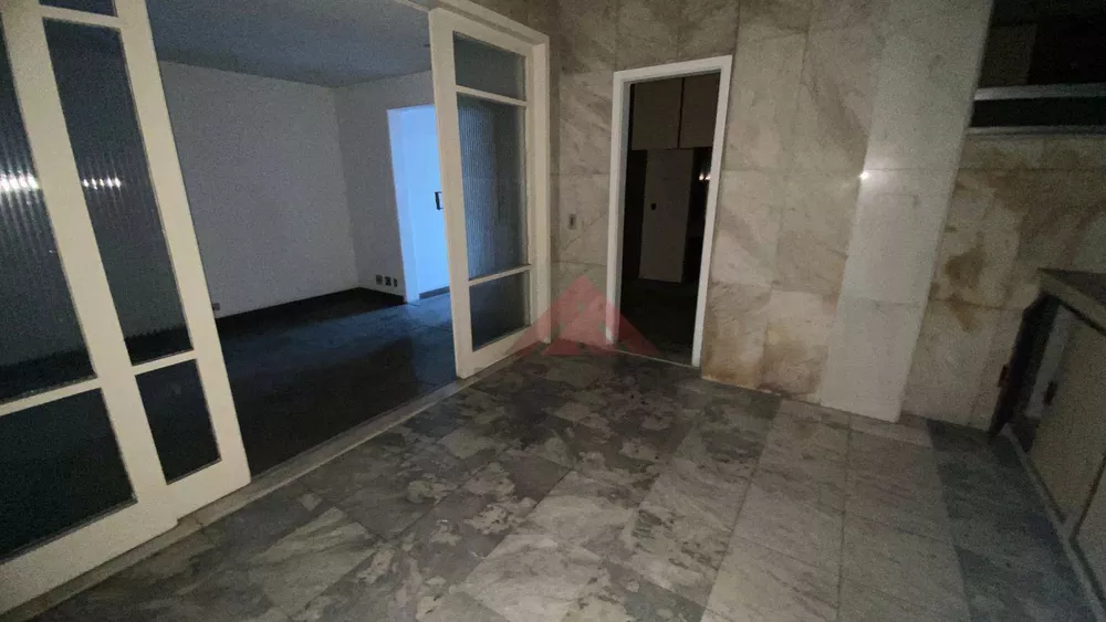 Apartamento, 3 quartos, 242 m² - Foto 9