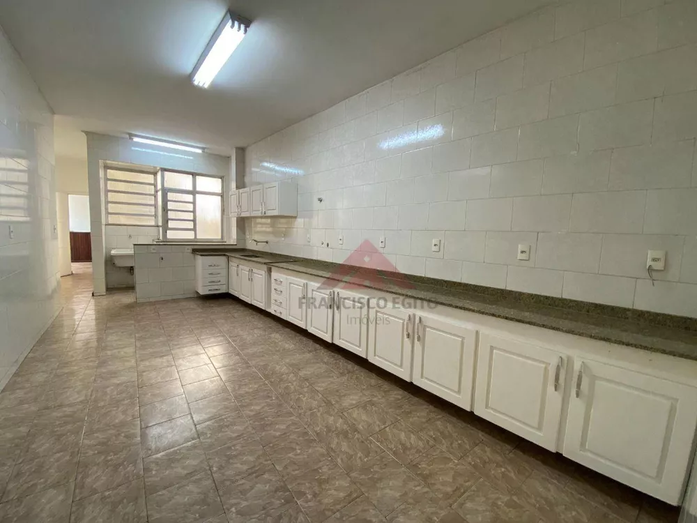 Casa, 7 quartos, 403 m² - Foto 1