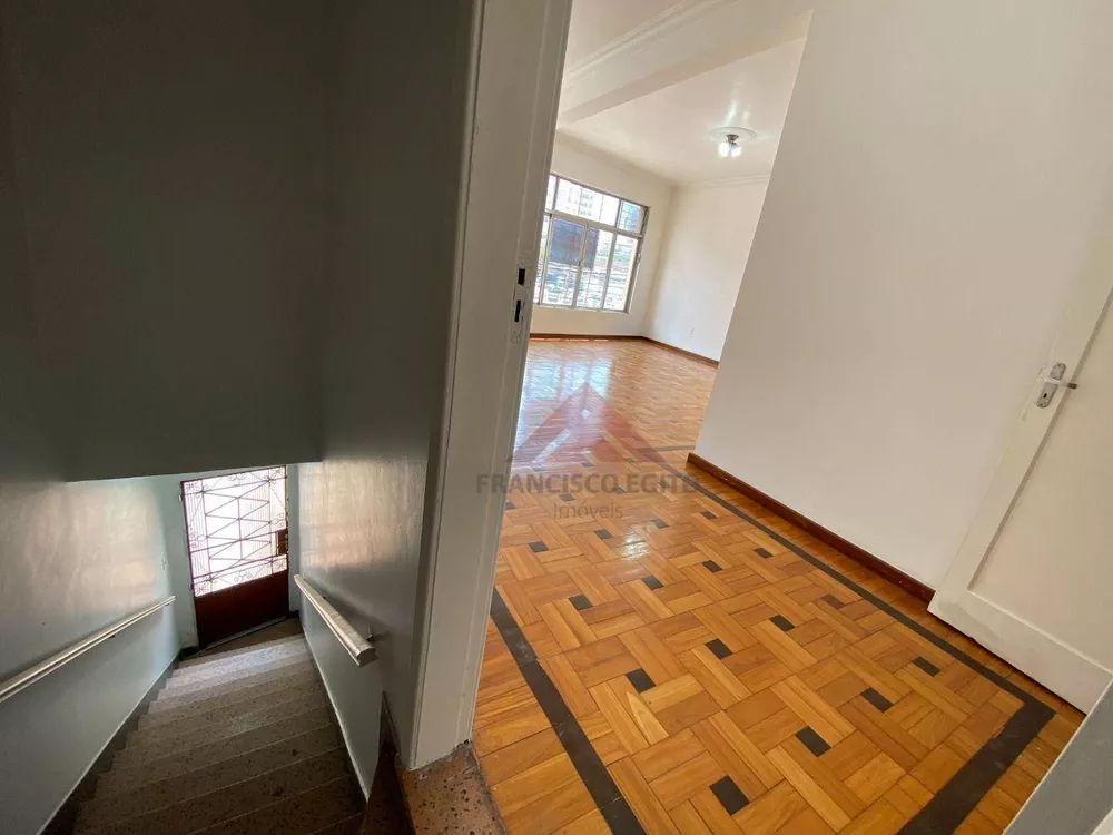 Casa, 7 quartos, 403 m² - Foto 10