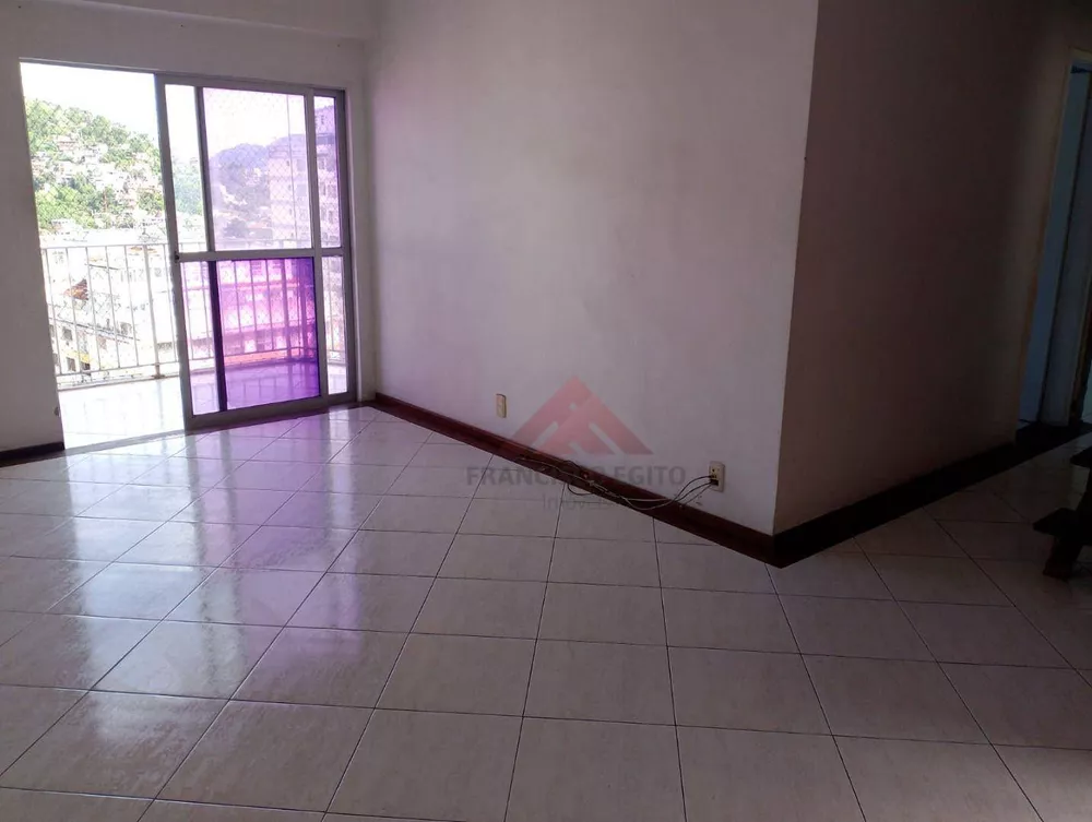 Cobertura, 3 quartos, 180 m² - Foto 2