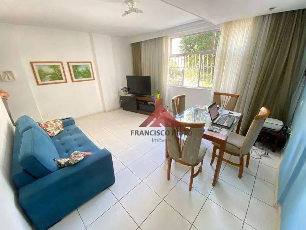 Apartamento à venda com 3 quartos, 107m² - Foto 1