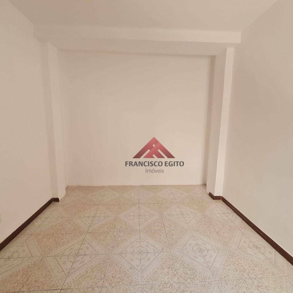 Casa à venda com 2 quartos, 94m² - Foto 3