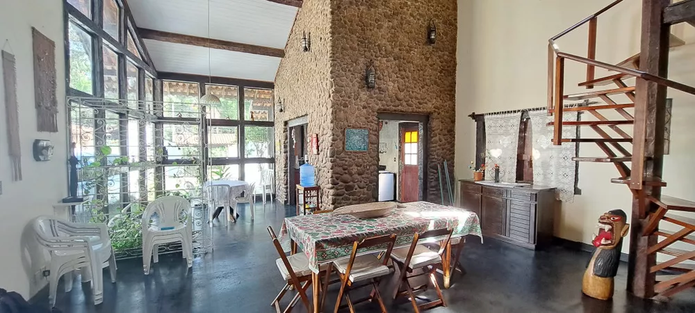 Casa, 4 quartos, 250 m² - Foto 1