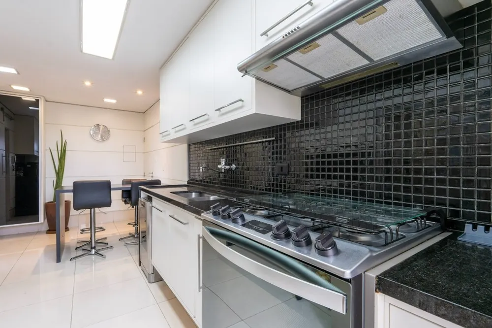 Apartamento, 4 quartos, 155 m² - Foto 1