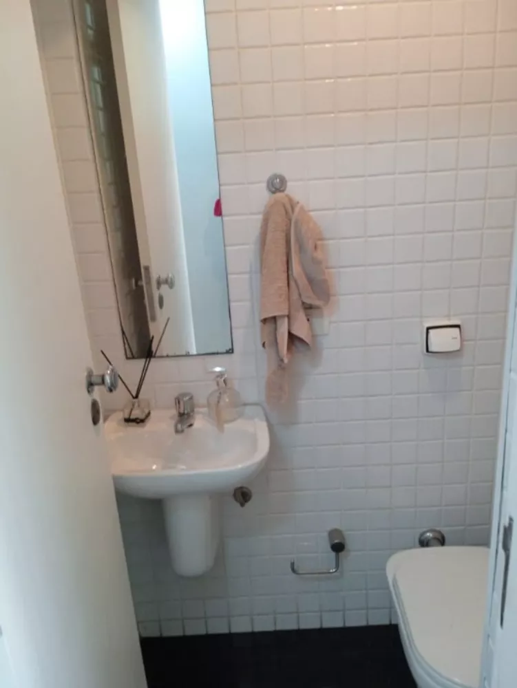 Apartamento à venda com 2 quartos, 136m² - Foto 2