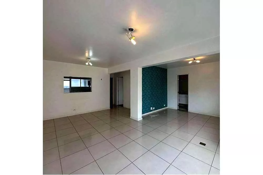 Apartamento à venda com 2 quartos, 90m² - Foto 1