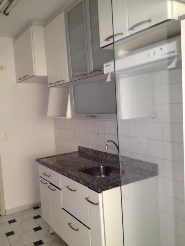 Apartamento à venda com 2 quartos, 57m² - Foto 3