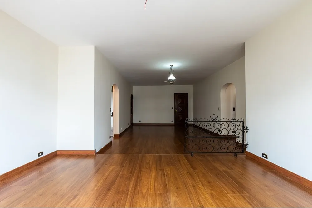Apartamento, 3 quartos, 137 m² - Foto 2