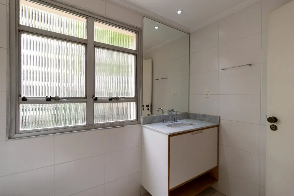 Apartamento, 3 quartos, 129 m² - Foto 2