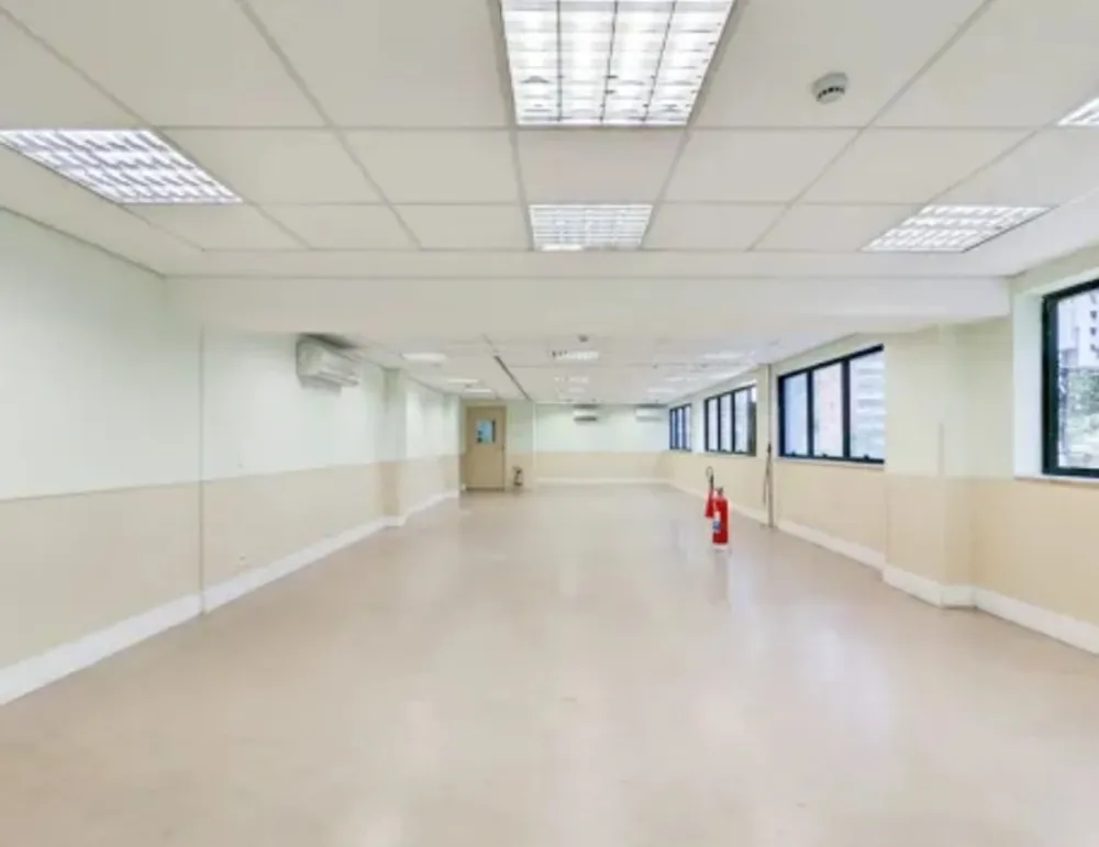 Loja-Salão, 1000 m² - Foto 1