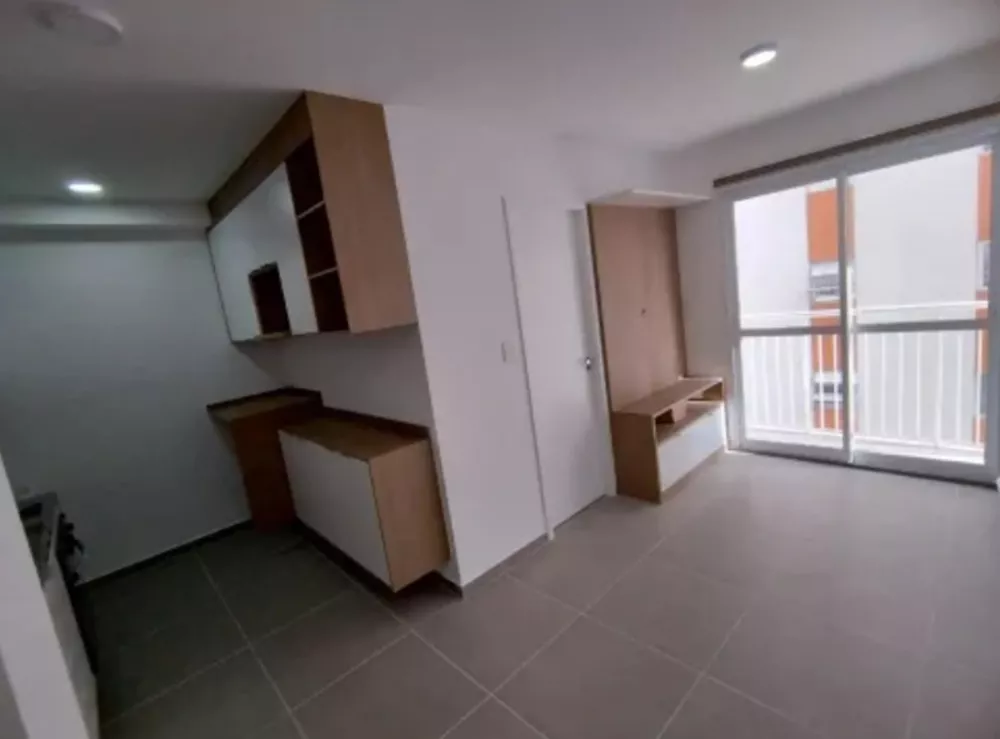 Apartamento à venda com 2 quartos, 40m² - Foto 1