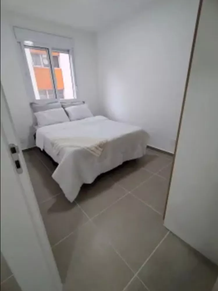 Apartamento à venda com 2 quartos, 40m² - Foto 15