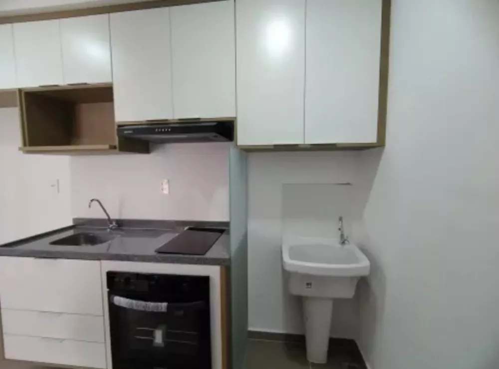 Apartamento à venda com 2 quartos, 40m² - Foto 7