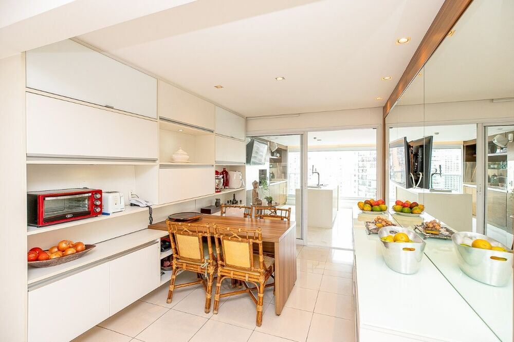 Apartamento, 4 quartos, 335 m² - Foto 2