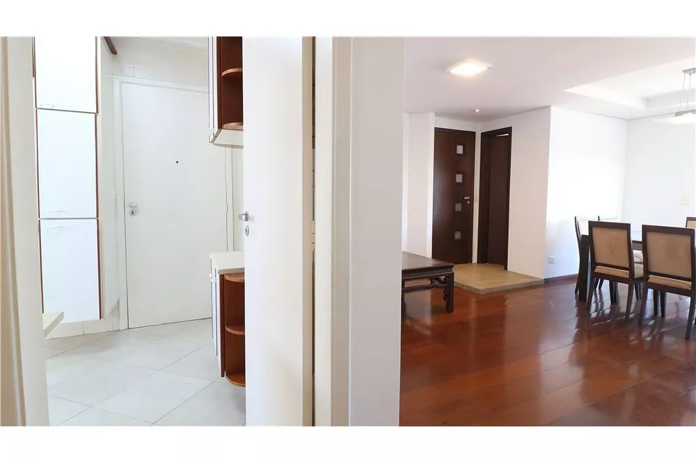 Apartamento à venda com 3 quartos, 116m² - Foto 6