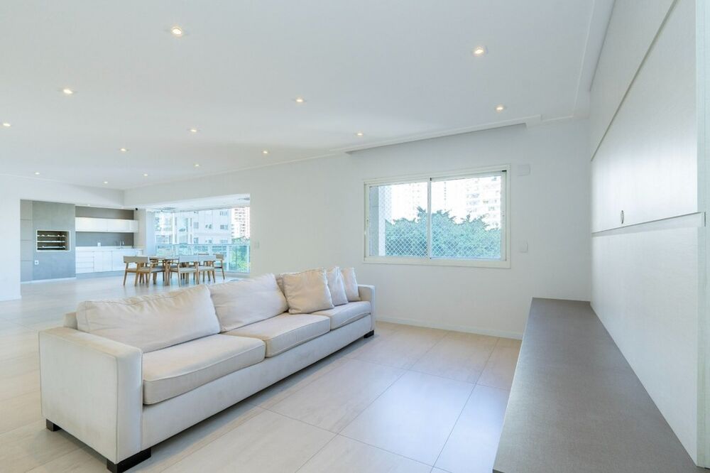 Apartamento, 3 quartos, 235 m² - Foto 1