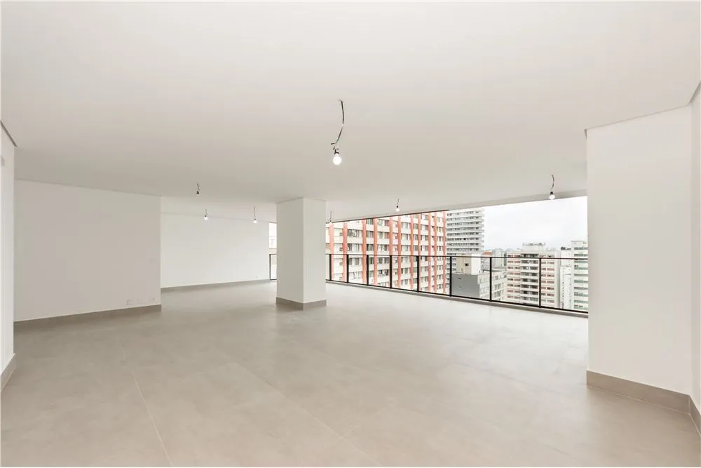 Apartamento, 3 quartos, 207 m² - Foto 1