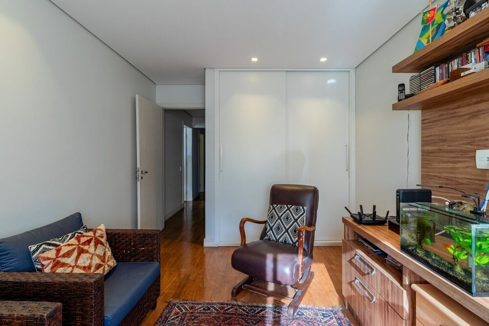 Apartamento, 4 quartos, 261 m² - Foto 1