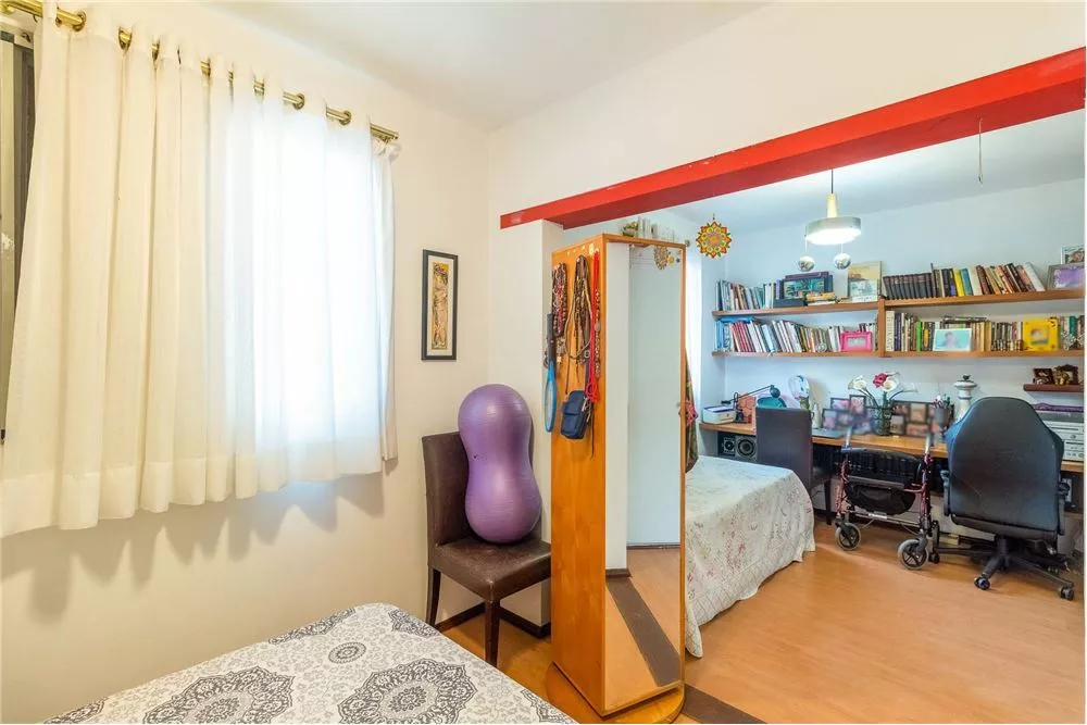 Apartamento à venda com 2 quartos, 95m² - Foto 3