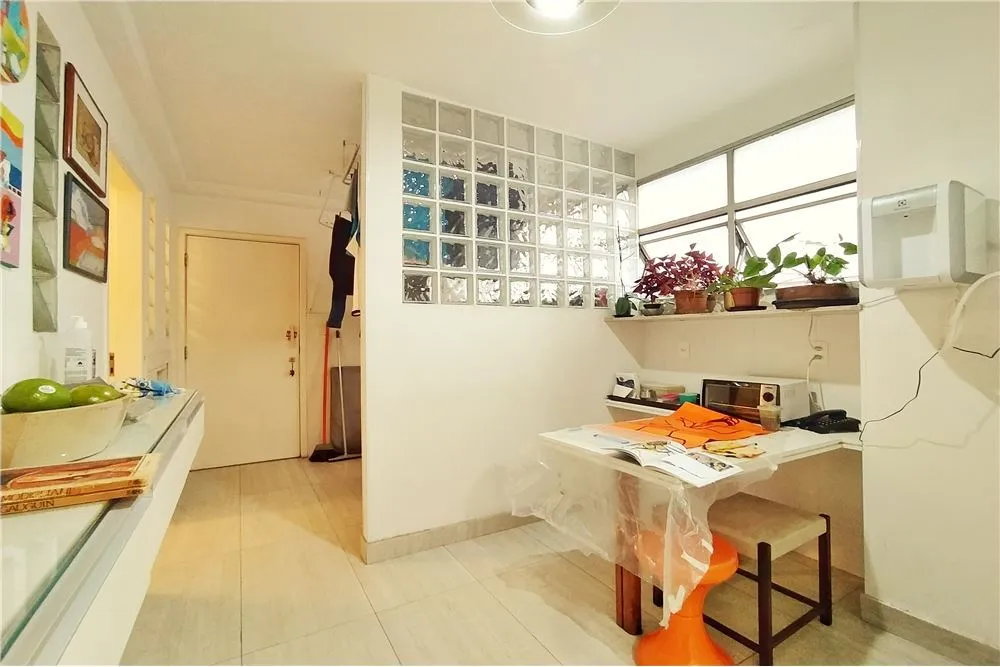 Apartamento, 3 quartos, 172 m² - Foto 1