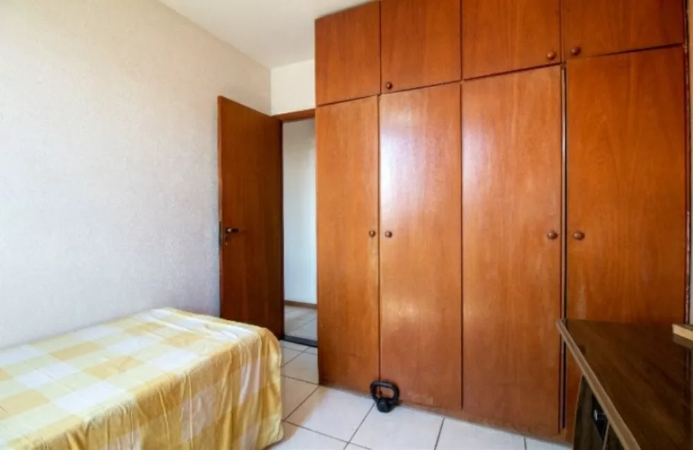 Apartamento à venda com 2 quartos, 72m² - Foto 5