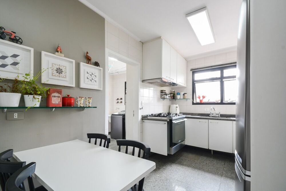 Apartamento, 3 quartos, 179 m² - Foto 1