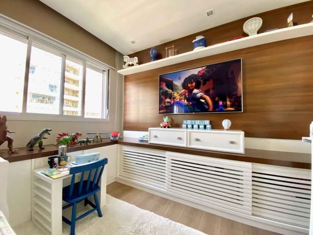 Apartamento, 3 quartos, 185 m² - Foto 1