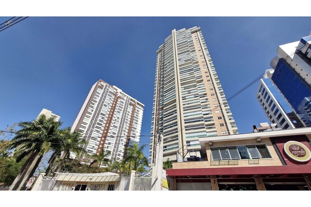 Apartamento, 3 quartos, 239 m² - Foto 4