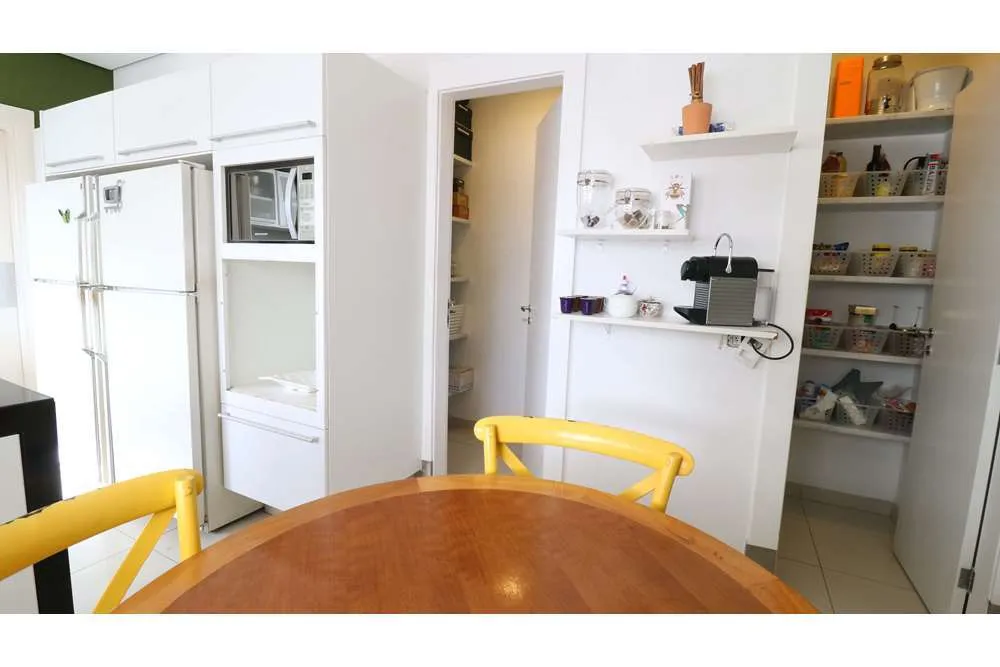 Apartamento, 4 quartos, 271 m² - Foto 1