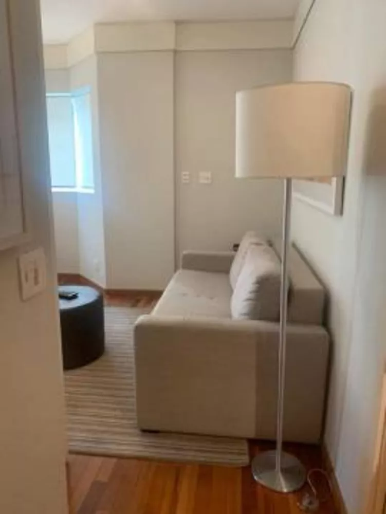 Apartamento à venda com 1 quarto, 42m² - Foto 8