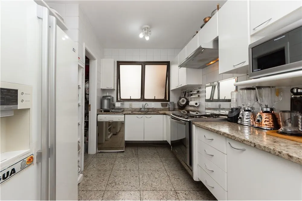 Apartamento, 4 quartos, 208 m² - Foto 15