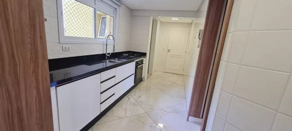 Apartamento à venda com 3 quartos, 116m² - Foto 8