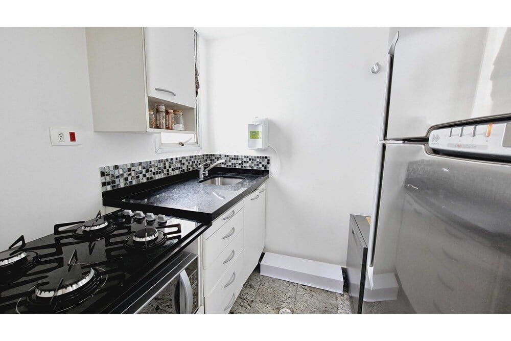 Apartamento à venda com 1 quarto, 77m² - Foto 3