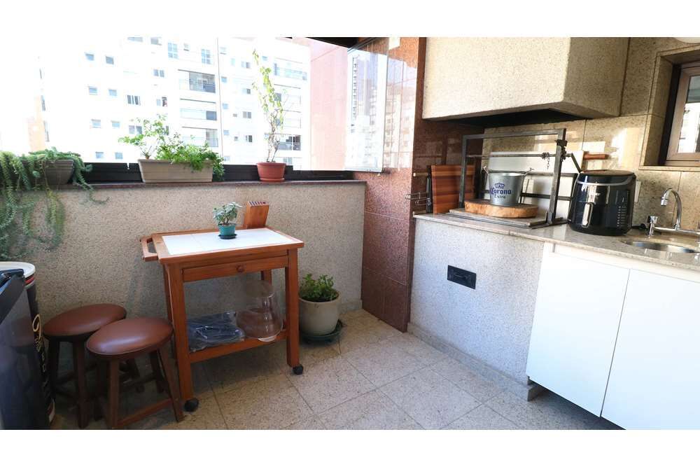 Apartamento, 4 quartos, 226 m² - Foto 11