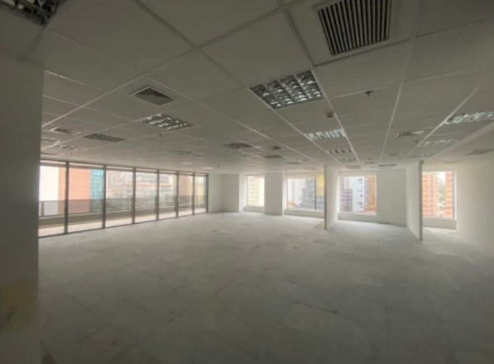 Sala-Conjunto, 557 m² - Foto 1