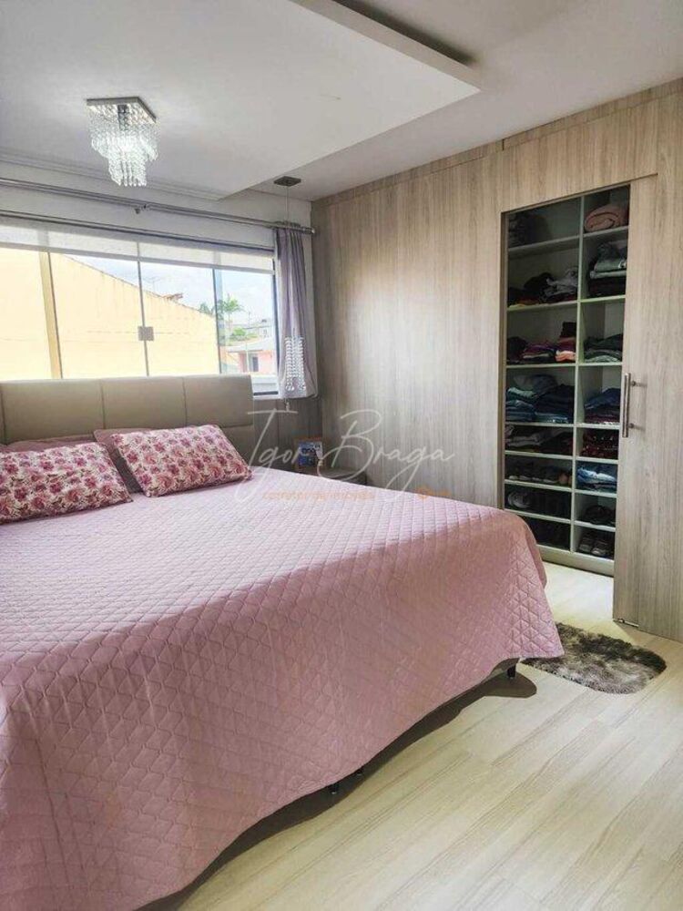 Casa, 3 quartos, 250 m² - Foto 4