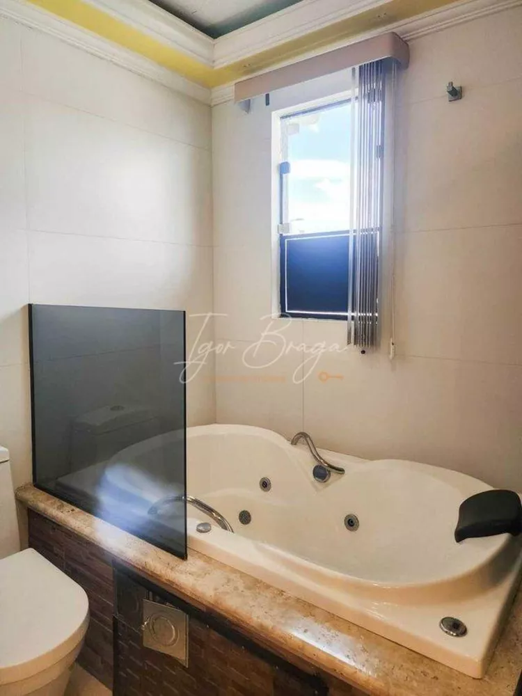 Casa, 3 quartos, 250 m² - Foto 2