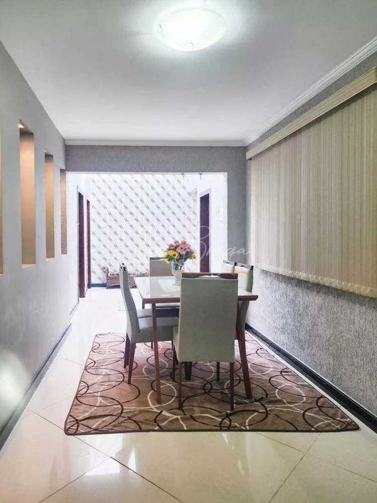 Casa, 3 quartos, 250 m² - Foto 12