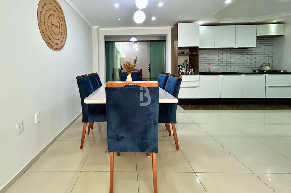 Sobrado, 4 quartos, 137 m² - Foto 3
