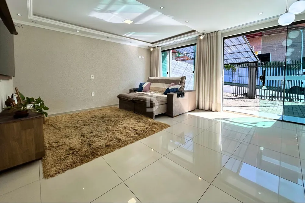 Sobrado, 4 quartos, 137 m² - Foto 2